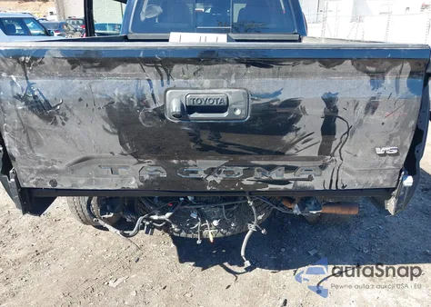 2022 Toyota Tacoma Trd Off Road из США, поврежденный, VIN 3TYDZ5BN2NT015749